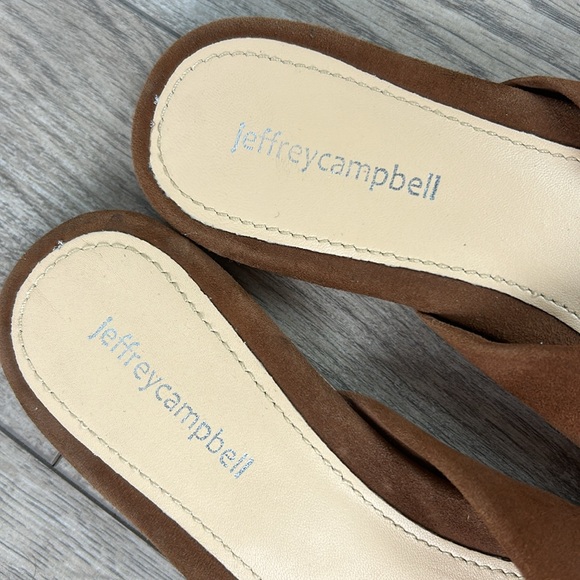 Perfect JEFFREY CAMPBELL Cognac Suede Slide Flat Sandals 10 - Picture 2 of 5